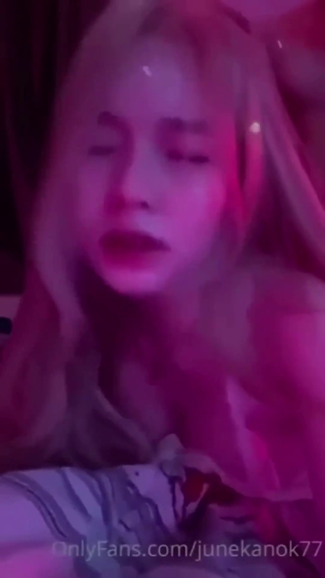 โชว์หี โชว์นม แก้ผ้าโชว์ เย็ดโชว์ เย็ดหนูดี