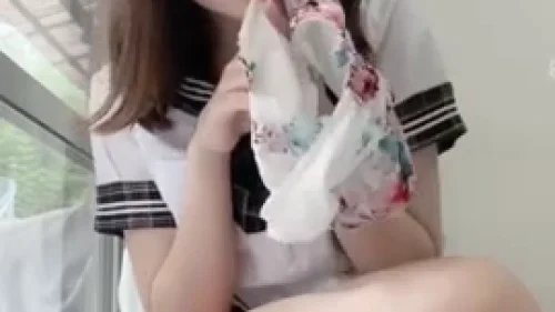 โชว์เสียว โชว์หี เสียวสุดๆ เสร็จน้ำแตก เล่นหีรัว